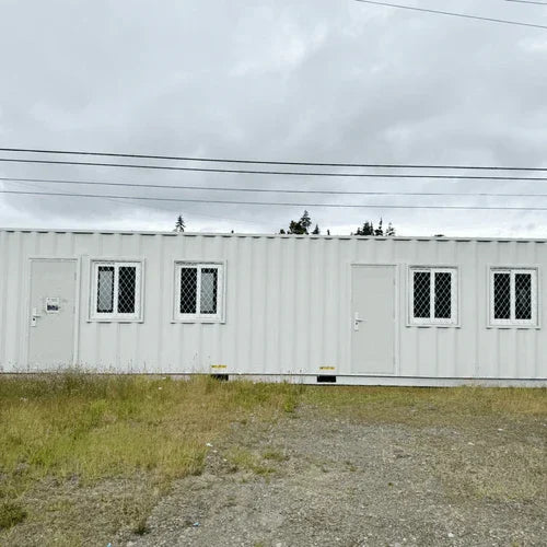 Modern 2-bedroom, 2-bathroom 27 m² container house