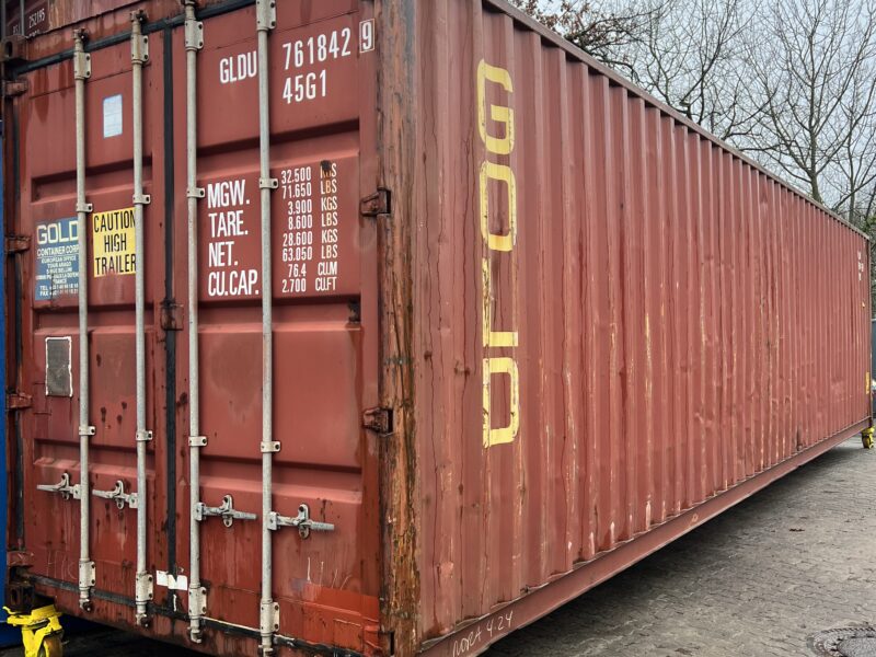 Used 40ft High Cube shipping container – oxide red RAL 3009 (Cargo Worthy)