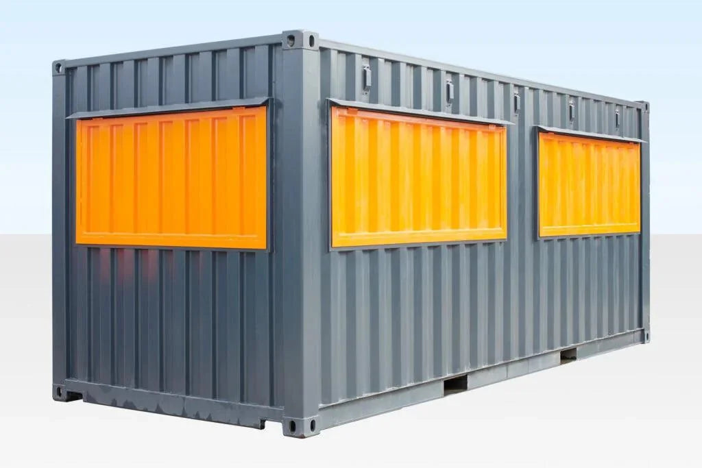 20ft professional shipping container bar/cafeteria with triple shutter