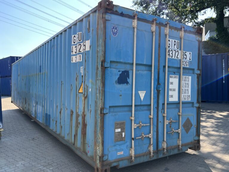 Used 40ft Standard shipping container (Cargo Worthy / WWT)