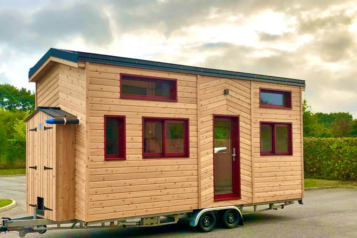 Tiny House autonome 18 pieds  a étage avec deux mezzanines pour 4 Persones